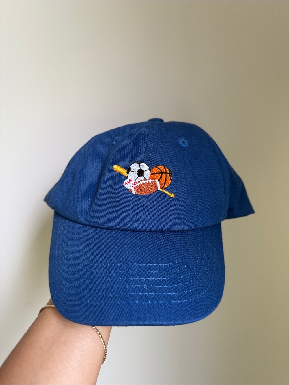 Bows and bits youth sports hat